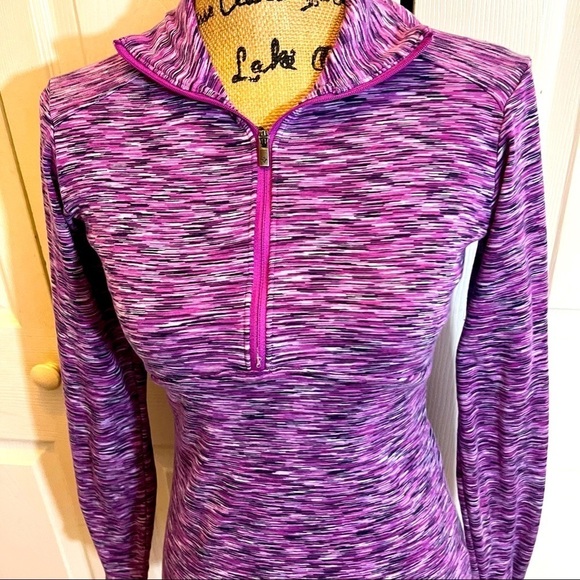 Columbia Athletic Top Size S/P - Picture 2 of 7